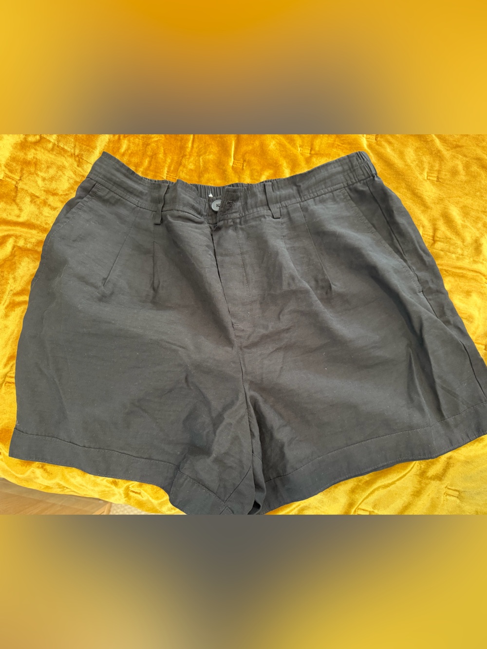 LOFT Black Flat-Front Women’s Shorts